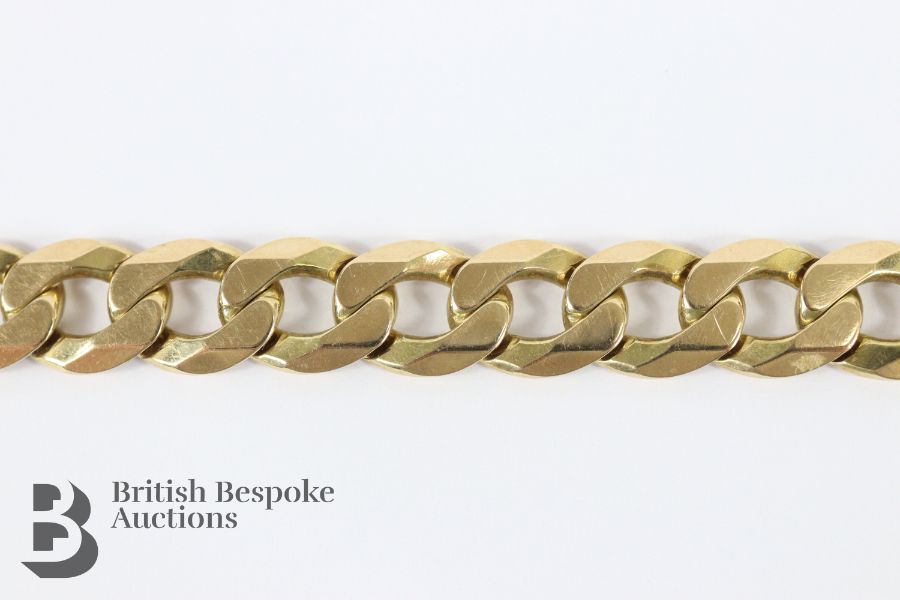 9ct Gold Curb Link Bracelet - Image 3 of 3