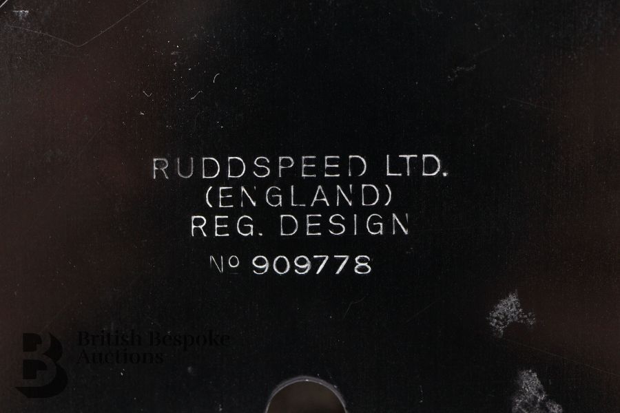 Ruddspeed Bugatti Radiator Drinking Flask - Image 5 of 5