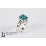 18ct Diamond and Apatite Ring