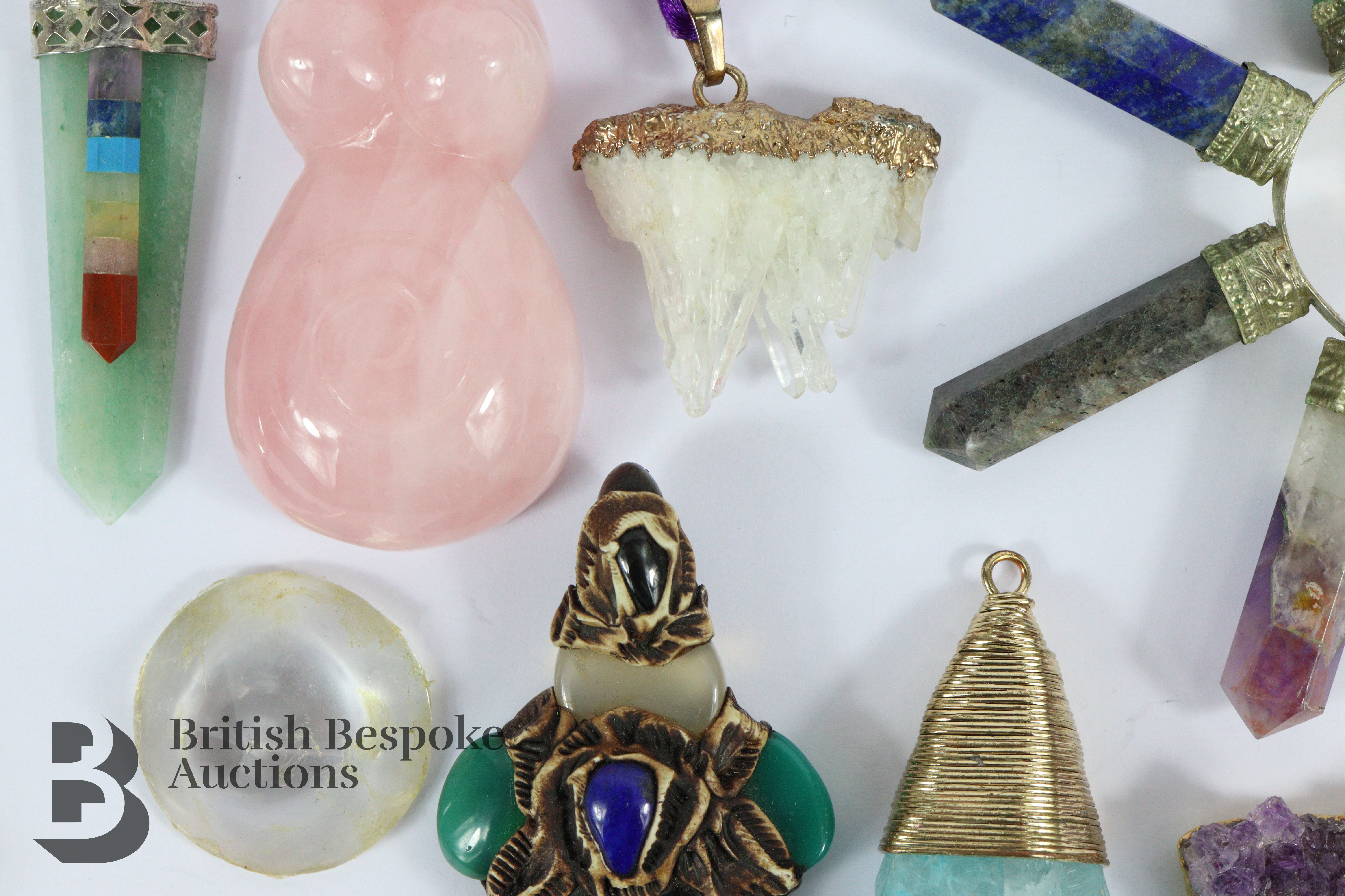 Quantity of Semi-Precious Stone Crystal Amulets - Image 2 of 2