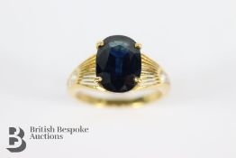 18ct Yellow Gold and Sapphire Ring