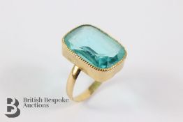 18ct Yellow Gold Blue Stone Ring