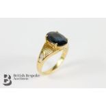18ct Yellow Gold and Sapphire Ring