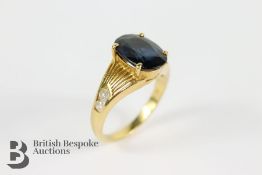 18ct Yellow Gold and Sapphire Ring