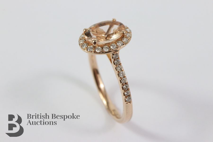 9ct Rose Gold Diamond Cluster Ring - Image 2 of 3