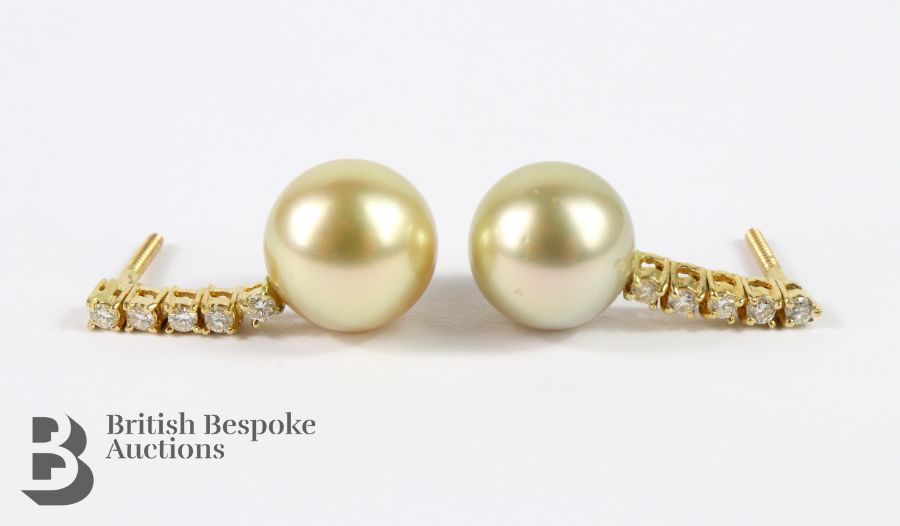 Pair of Southsea Pearl Earrings - Image 2 of 4