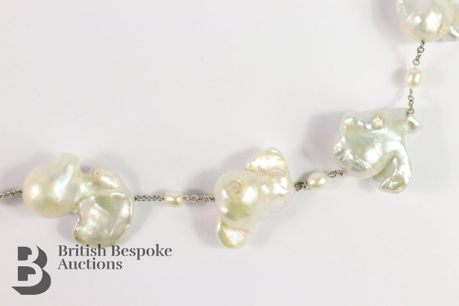 Fabulous Baroque Pearl Necklace - Image 3 of 7