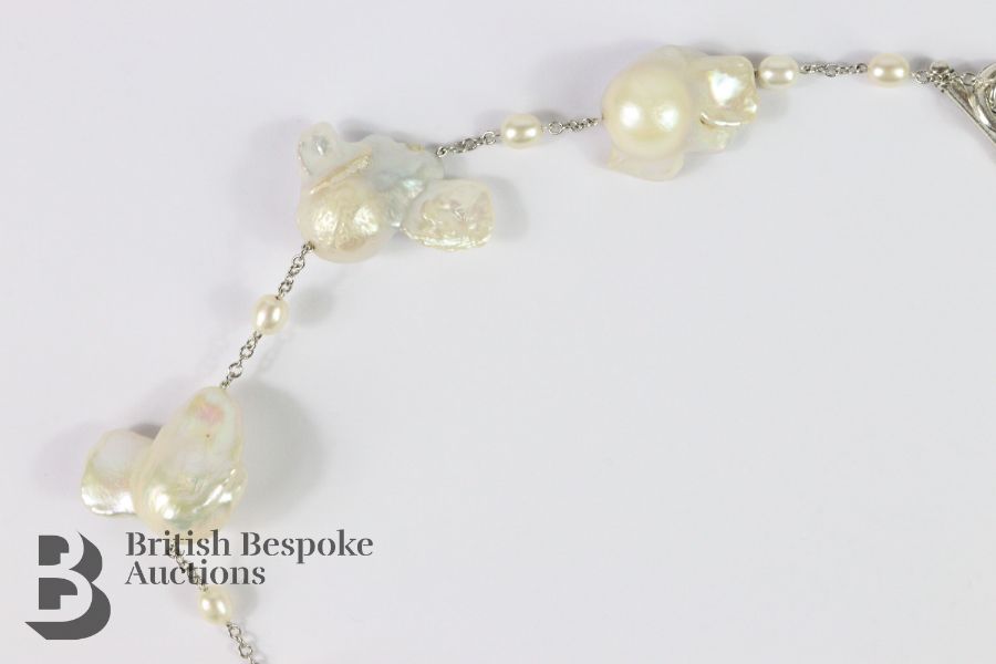 Fabulous Baroque Pearl Necklace - Image 5 of 7