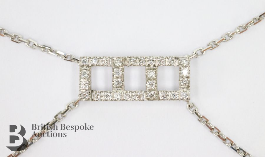 18ct White Gold and Diamond Double Chain Bracelet - Image 3 of 4