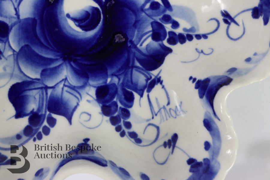 Charming Blue and White Pickle Dishes - Image 5 of 6