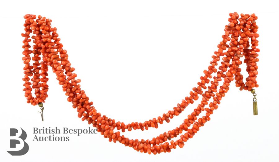 Victorian Three Strand Natural Coral Necklace - Image 4 of 4