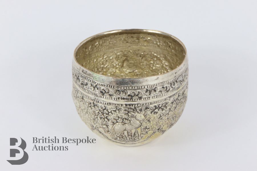 Four Persian Bowls - Image 5 of 6