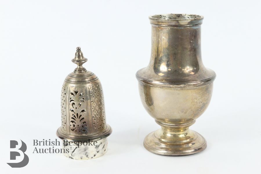 George V Silver Sugar Caster - Image 4 of 4