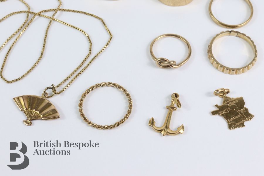 Miscellaneous Gold Jewellery - Image 3 of 3