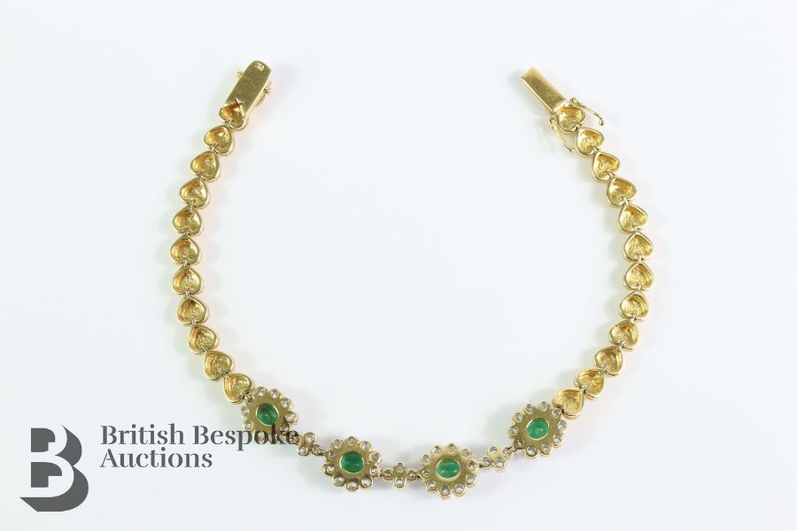 18ct Gold, Emerald and Diamond Bracelet - Image 3 of 5