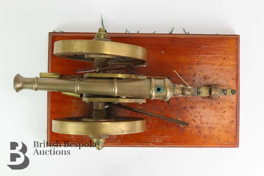 Desk Ornament Model of a Napoleonic Field Gun - Image 8 of 8