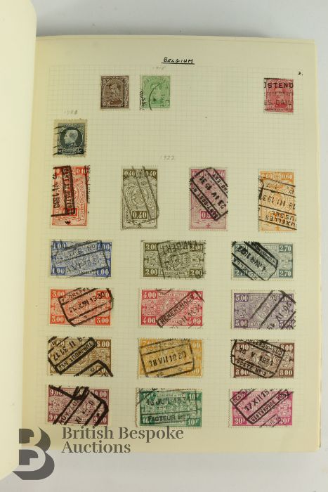 Miscellaneous Box of Stamps incl. Cape Triangulars, 1d Reds, 4d Mint Australia - Image 59 of 102