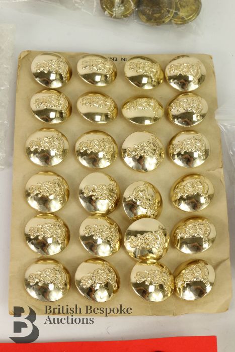 Large Quantity of Military Buttons - Image 7 of 9