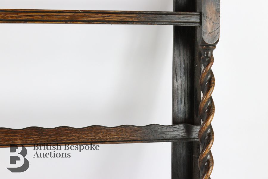 Reproduction Stained Oak Plate Rack - Image 3 of 3