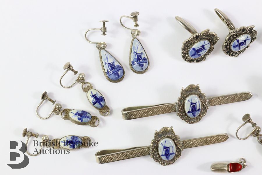Collection of Delft Jewellery - Image 2 of 3