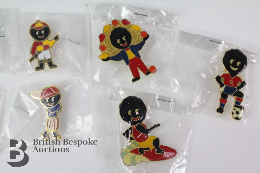 Collection of Vintage Pin Badges incl. Rupert, Golly Dolls, The Magic Roundabout - Image 5 of 8