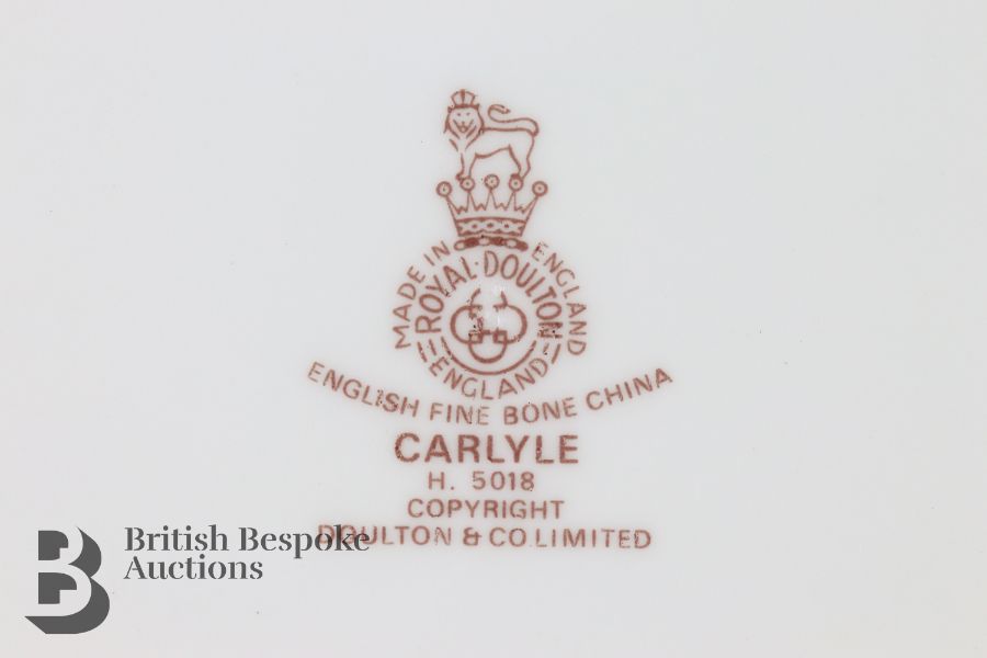 Carlyle Royal Doulton Dinner Service, Second Quality - Image 6 of 7