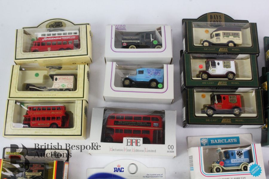 110 Die Cast Model Cars, Trucks and Buses - Image 9 of 9