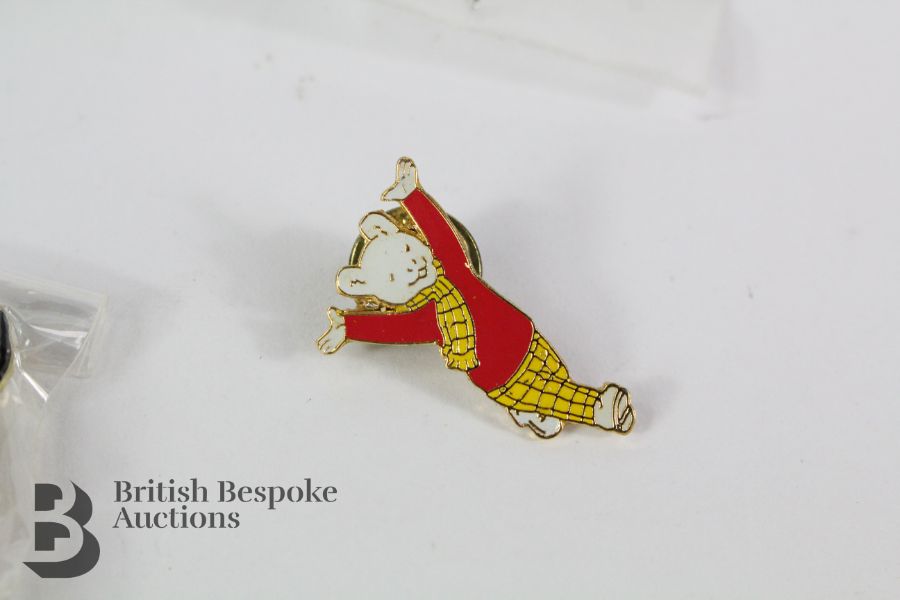 Collection of Vintage Pin Badges incl. Rupert, Golly Dolls, The Magic Roundabout - Image 6 of 8