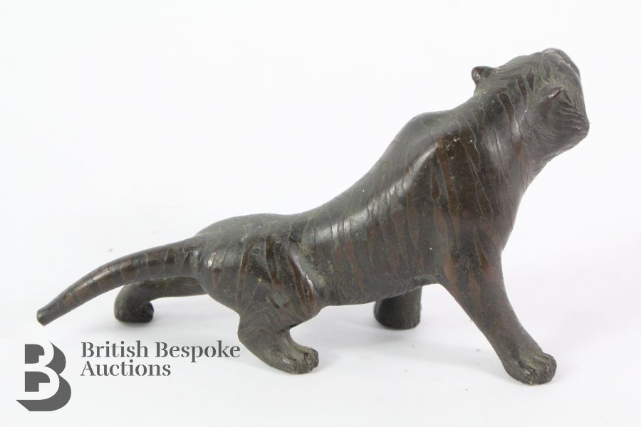 Japanese Bronze Tiger Figurine - Image 5 of 6