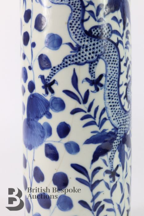 Pair of Chinese Blue and White Pillar Vases - Image 8 of 9