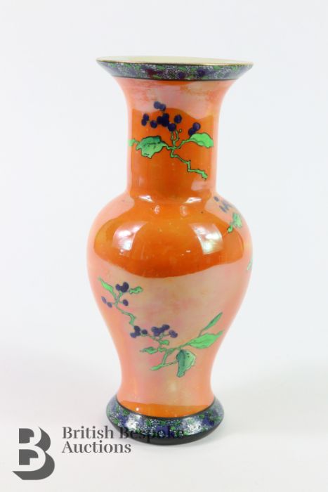 Carltonware Vase - Image 2 of 6