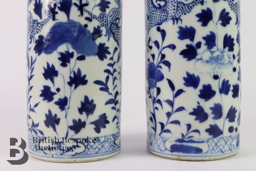 Pair of Chinese Blue and White Pillar Vases - Image 6 of 9