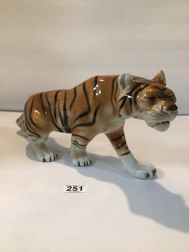 LARGE ROYAL DUX TIGER SIGNED DUX WITH PINK SEAL, 47CM