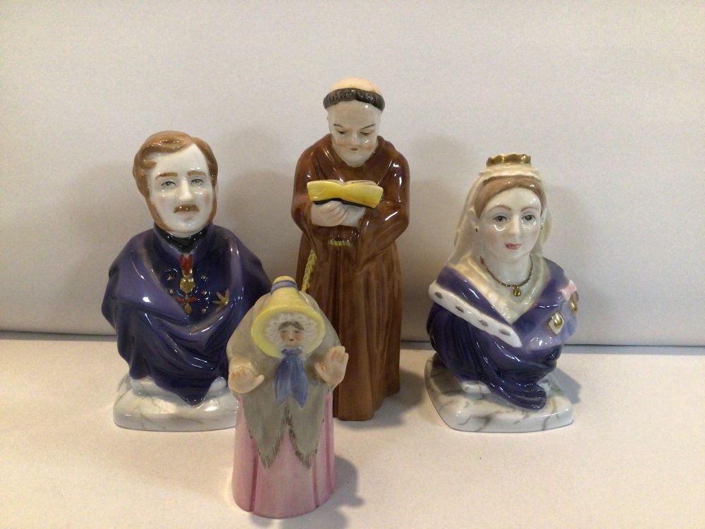 PAIR OF ROYAL WORCESTER LIMITED EDITION BUSTS OF VICTORIA AND ALBERT PLUS, TWO ROYAL WORCESTER - Image 2 of 3