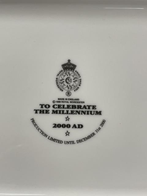 ROYAL WORCESTER CELEBRATION DISH FOR 2000 - Image 3 of 3