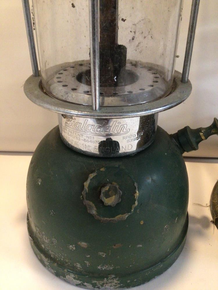 TWO VINTAGE PRESSURE LAMPS/LANTERNS. BIALADDIN (300X MODEL) AND TILLEY. - Image 2 of 3