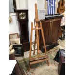 A VINTAGE WOODEN EASEL