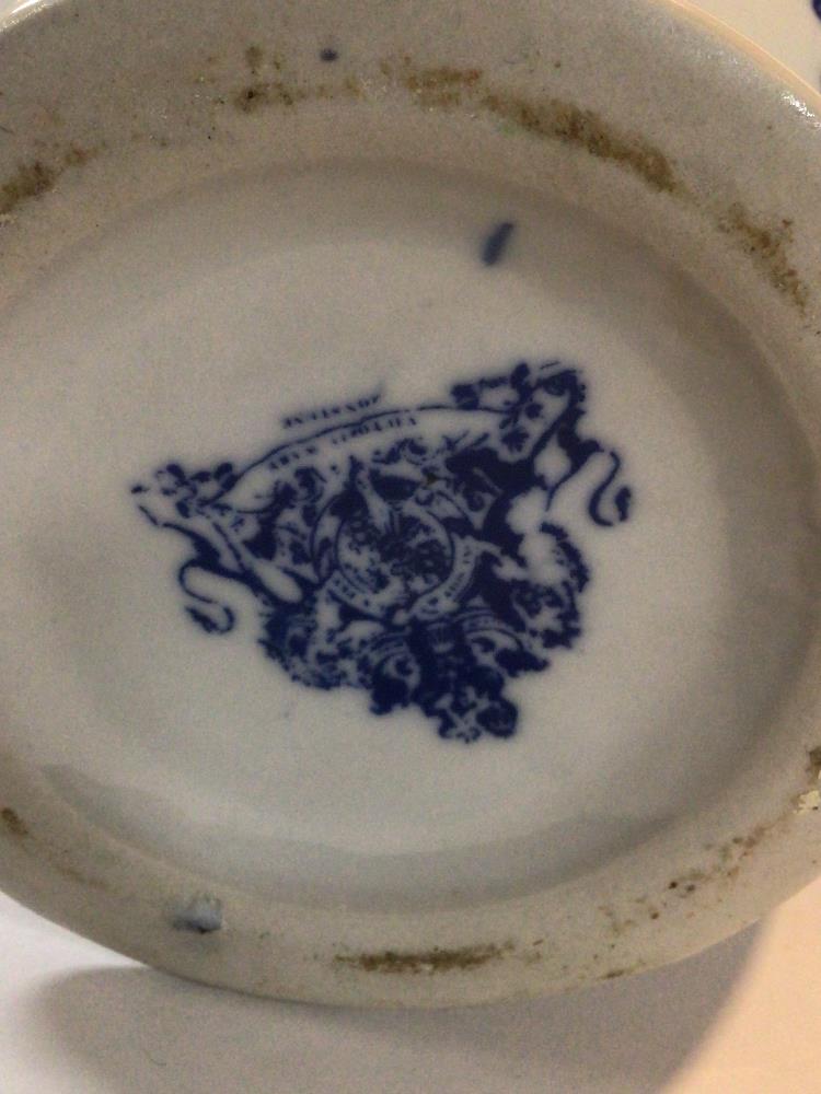 VINTAGE VICTORIA WARE IRONSTONE BLUE AND WHITE FLORAL DESIGN PITCHER AND WATER BASIN SET WITH - Image 3 of 3