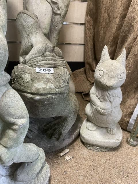 EIGHT CONCRETE GARDEN PIECES, LION, FROG, GNOME, OWL, SQUIRREL AND BIRD BATH - Image 6 of 6