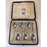 CASED SET OF SIX HALLMARKED SILVER SEAL TOP TEASPOONS BY MAPPIN AND WEBB