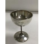 HALLMARKED SILVER CIRCULAR PEDESTAL GOBLET 10CM BY VINERS SHEFFIELD, 100 GRAMS