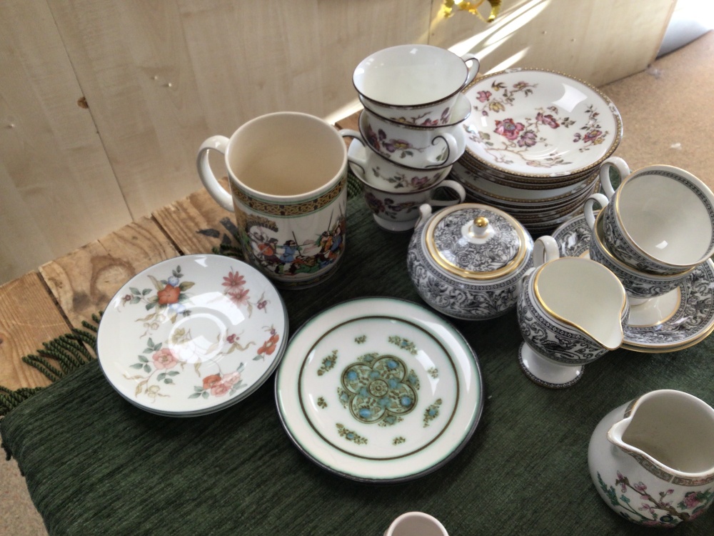 MIXED CERAMICS, INDIAN TREE, ROYAL GRAFTON, WEDGWOOD, SWALLOW, FLORENTINE, ETRURIA, HARRODS BROMPTON - Image 4 of 11