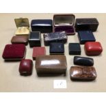 COLLECTION OF VINTAGE EMPTY JEWELLERY BOXES. INCLUDES JAMES WALKER LTD., STRATTON DE-LUXE, AND MORE.
