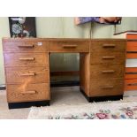 HANDMADE ENGLISH OAK ART DECO DESK HEALS STYLE NICE EXAMPLE, 137 X 49 X 77CM