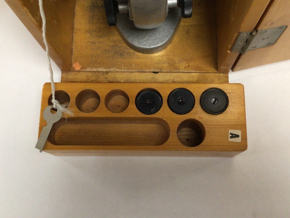 VINTAGE RUSSIAN MICROSCOPE WITH ADDITIONAL LENSES - Image 4 of 4