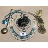 SMALL BOX OF VINTAGE COSTUME JEWELLERY OF MOSTLY N