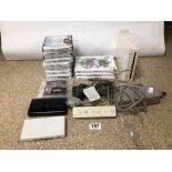 WII WITH GAMES WITH TWO NINTENDO DS GAMES