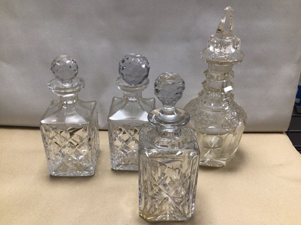 HEAVY VICTORIAN HOBNAIL CUT GLASS DECANTER AND THREE SQUARE WHISKY DECANTERS. (TWO BEING A PAIR). - Image 5 of 6