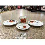 FOUR PIECES OF SUSIE COOPER (CORNPOPPY) FOR WEDGWOOD