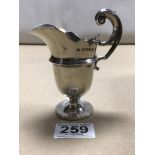 EDWARDIAN HALLMARKED SILVER HELMET SHAPED CREAM JUG WITH SCROLL HANDLE, 11CM BY JONES AND CROMPTON